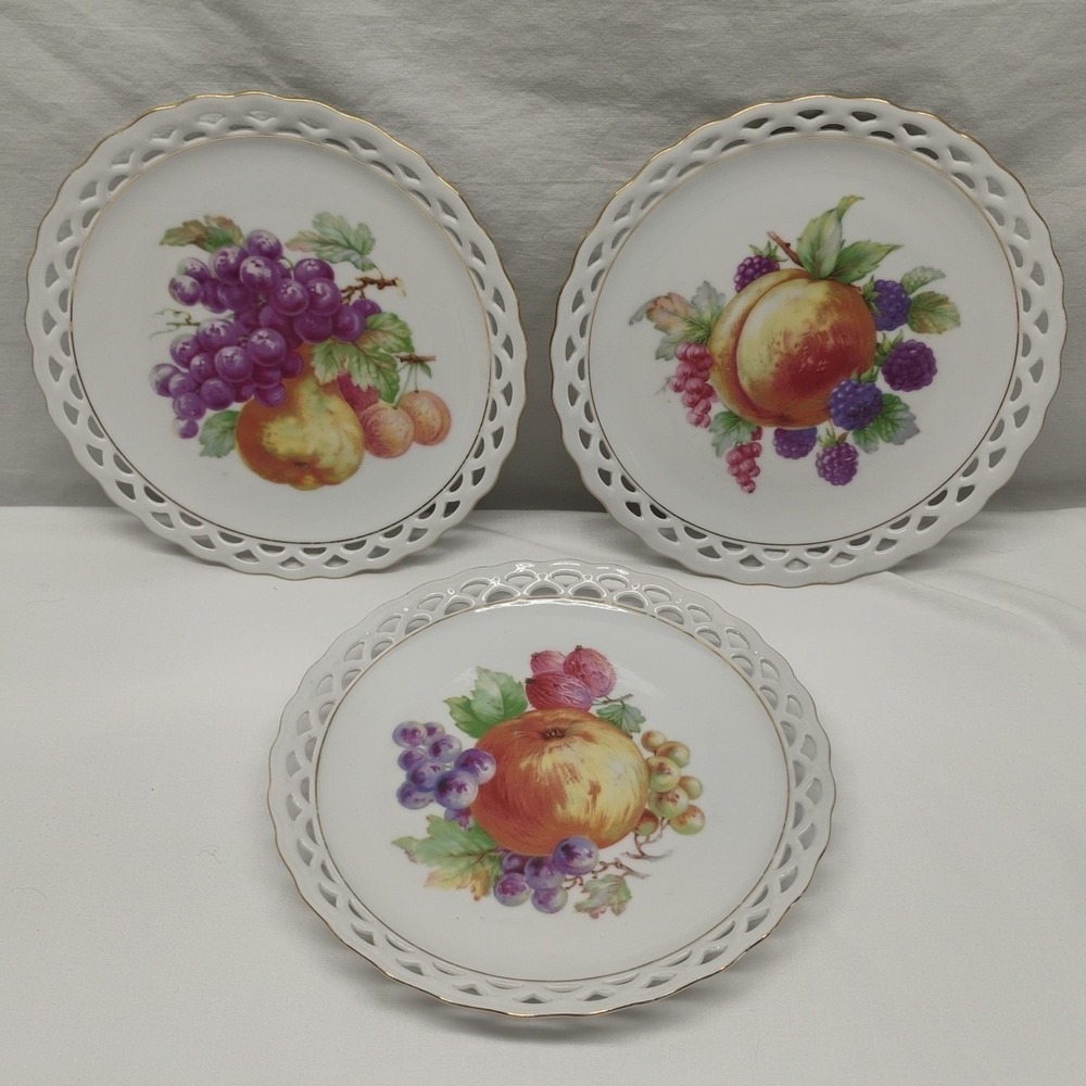 1940s Schaller Bavaria US Zone Germany Dessert Salad Reticulated Fruit Plates
